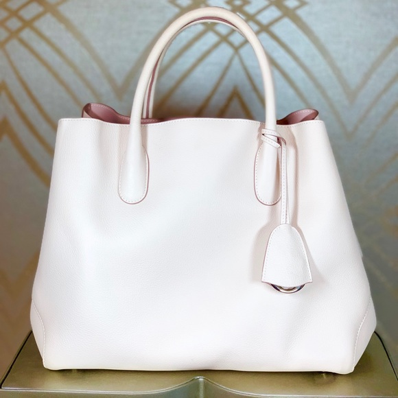 🔻BIG SALE🔻Dior Blush Nude Pink “Open Bar” Bag - Picture 2 of 8